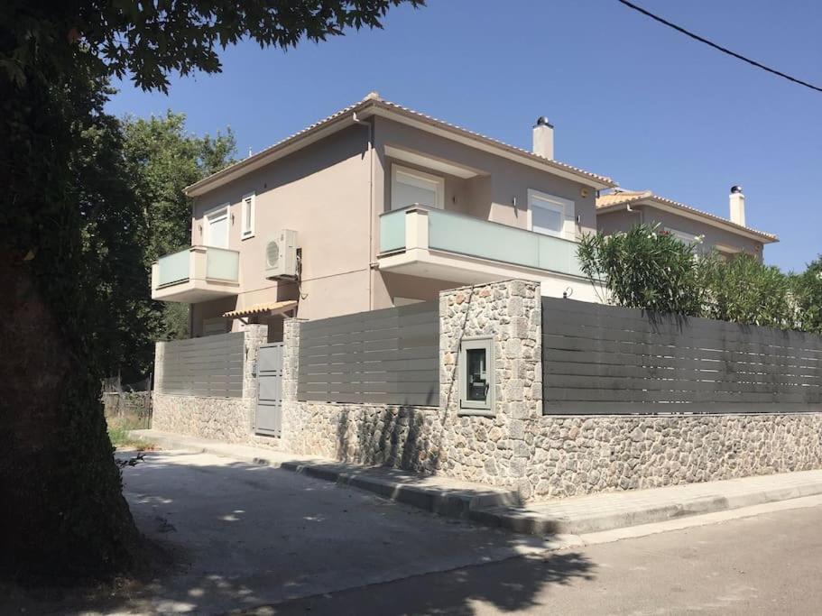 Villa Oleander Agios Nikolaos Loutra Edipsou Zewnętrze zdjęcie