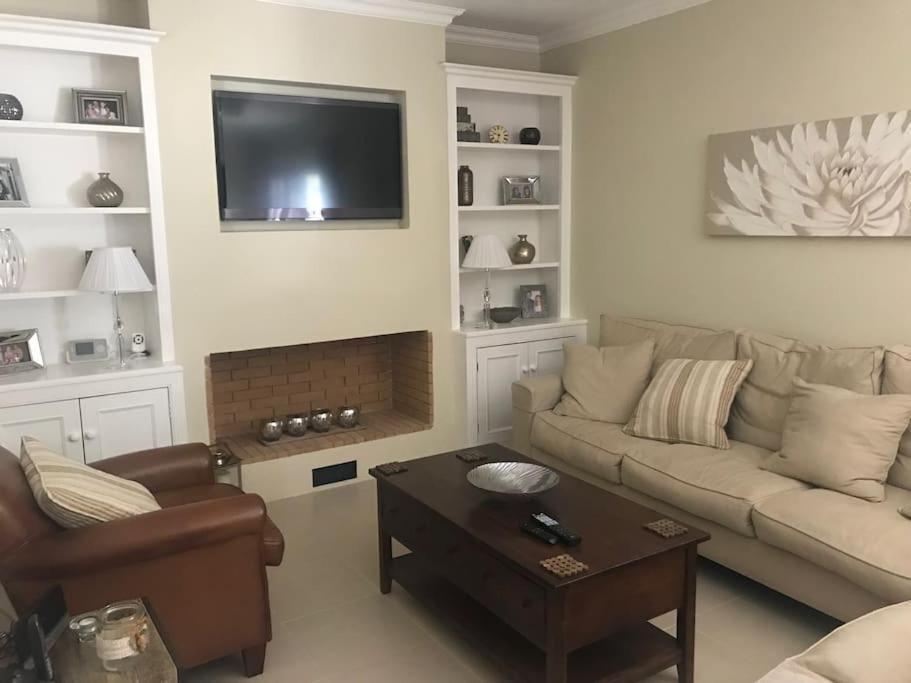 Villa Oleander Agios Nikolaos Loutra Edipsou Zewnętrze zdjęcie